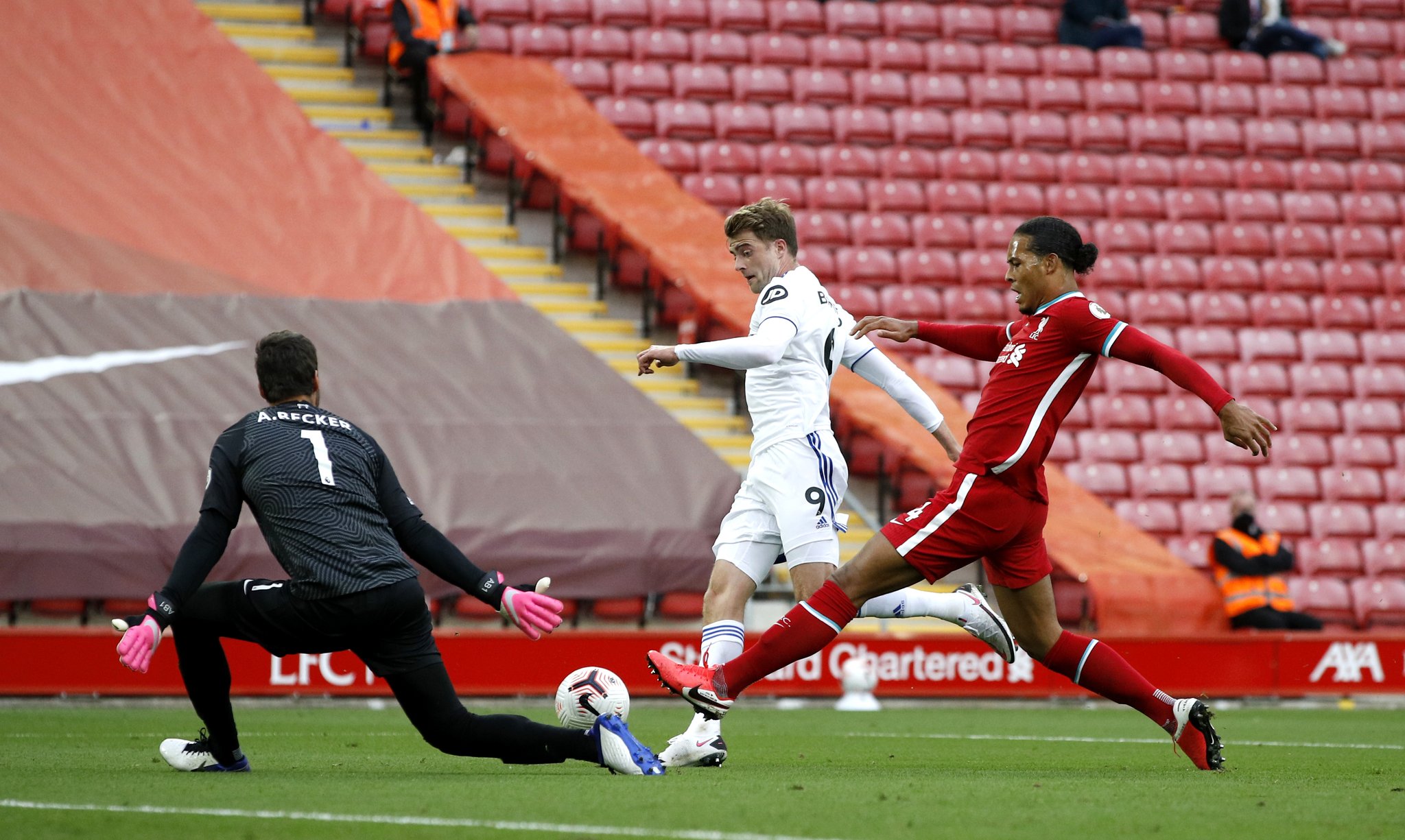 超年龄的成 超年龄的成